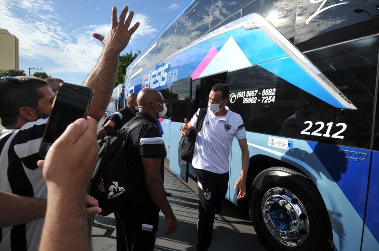 Delegao alvinegra chegou a Cuiab para final da Supercopa do Brasil entre Atltico e Flamengo