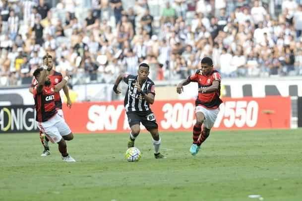 Fotos do jogo entre Atltico e Flamengo no Mineiro