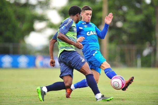 Imagens do jogo-treino entre Cruzeiro e Ipatinga, na Toca da Raposa II, nesta sexta-feira (12/01)