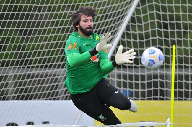 Sele��o Brasileira realizou treinamento na tarde deste s�bado (29/1) na Toca da Raposa II