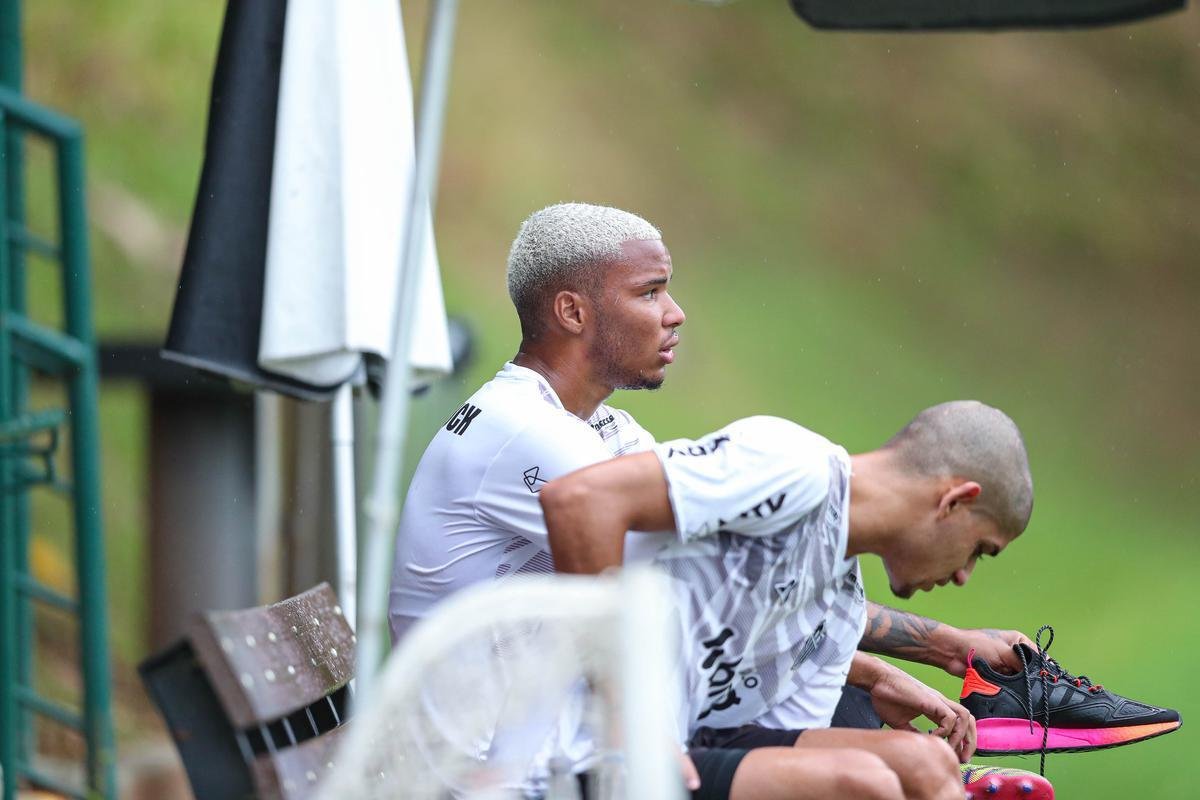 Fotos do primeiro treino de Hulk no Atlitco