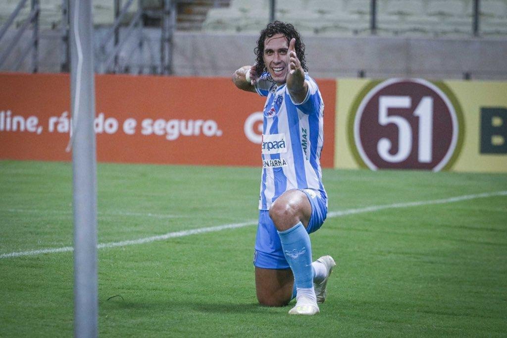 #20 - Nicolas (Paysandu) - 15 gols em 33 jogos - mdia de 0,45 por jogo