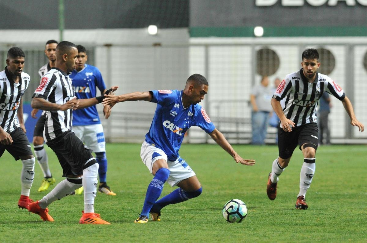 Imagens do clssico entre Atltico e Cruzeiro pela Supercopa Sub-20