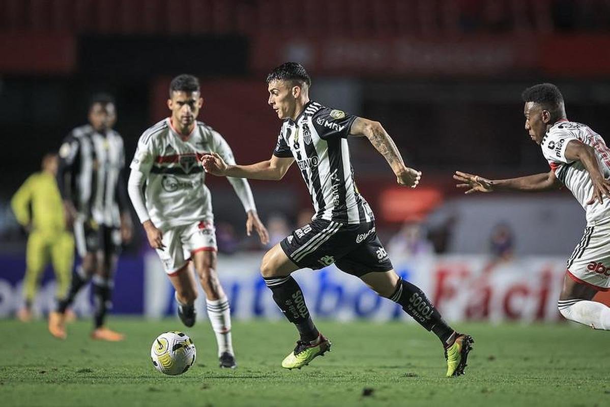 So Paulo e Atltico se enfrentaram nesta tera-feira (1/11) pela 35 rodada do Campeonato Brasileiro