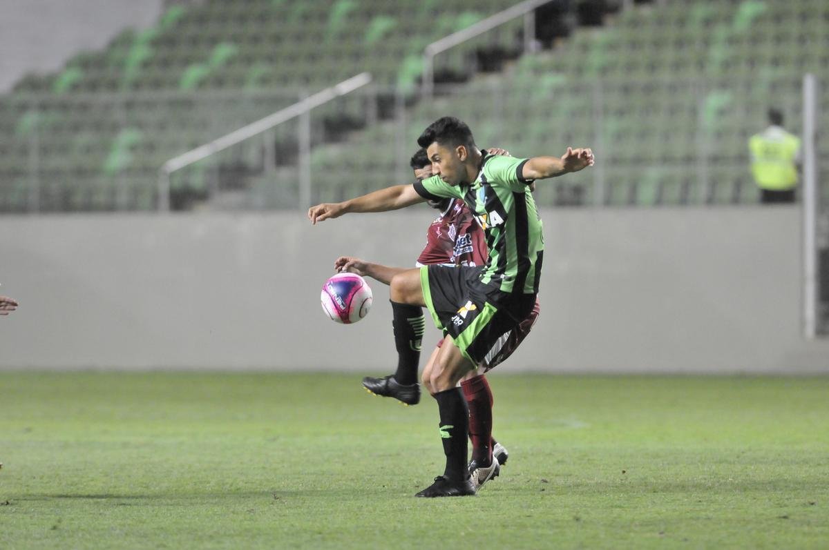 Amrica e Patrocinense se enfrentaram, no Independncia, pela primeira rodada do Campeonato Mineiro