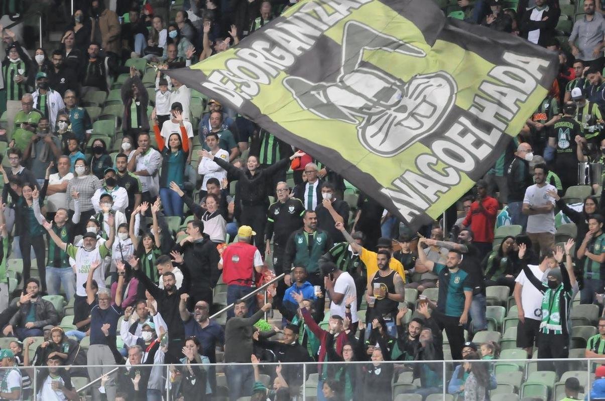 Amrica e Gois se enfrentaram no Independncia, pela 15 rodada da Srie A do Campeonato Brasileiro