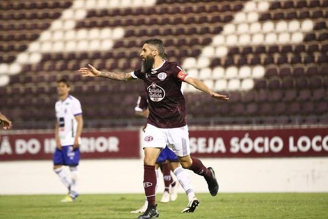 Ferroviria venceu com trs gols de Michel, dois de Welinton Torro (ex-Cruzeiro), um de Bruno Xavier, um de Tony (ex-Amrica) e um de Jhoninha