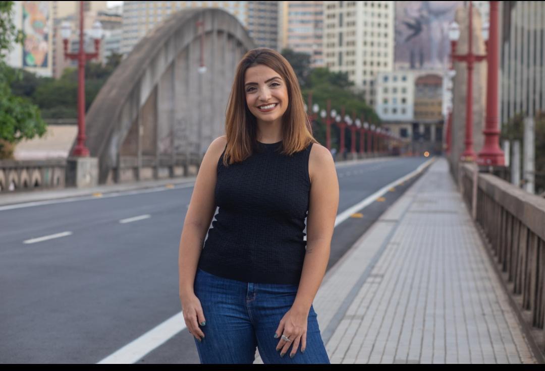 Marcela Trópia (Novo) - Aos 26 anos, Marcela foi eleita para o seu primeiro mandato como vereadora em BH com 10.741 votos. Ela já havia tentado uma vaga ao parlamento em 2016, mas não foi eleita. Trópia é atleticana.