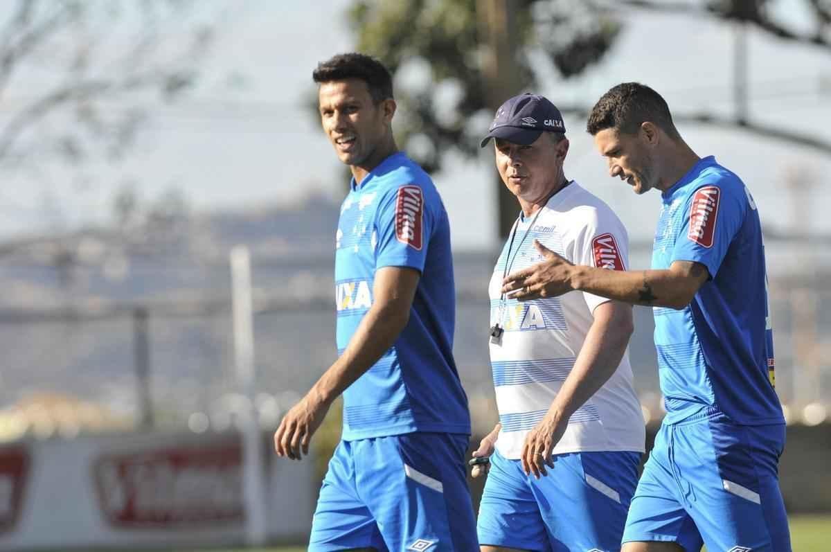 Imagens do treino do Cruzeiro nesta tera-feira (25/07) na Toca da Raposa II