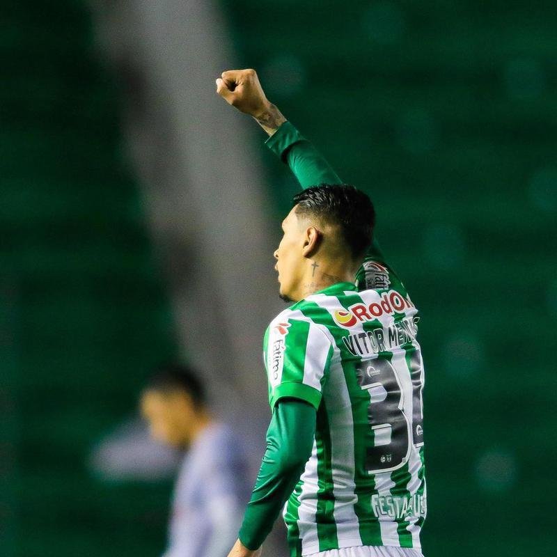 Vitor Mendes - fez 32 jogos no Campeonato Brasileiro, todos como titular. No ano, foram 44 partidas, sendo apenas duas saindo do banco de reservas. O zagueiro mostrou bom faro dentro da rea e marcou trs gols.