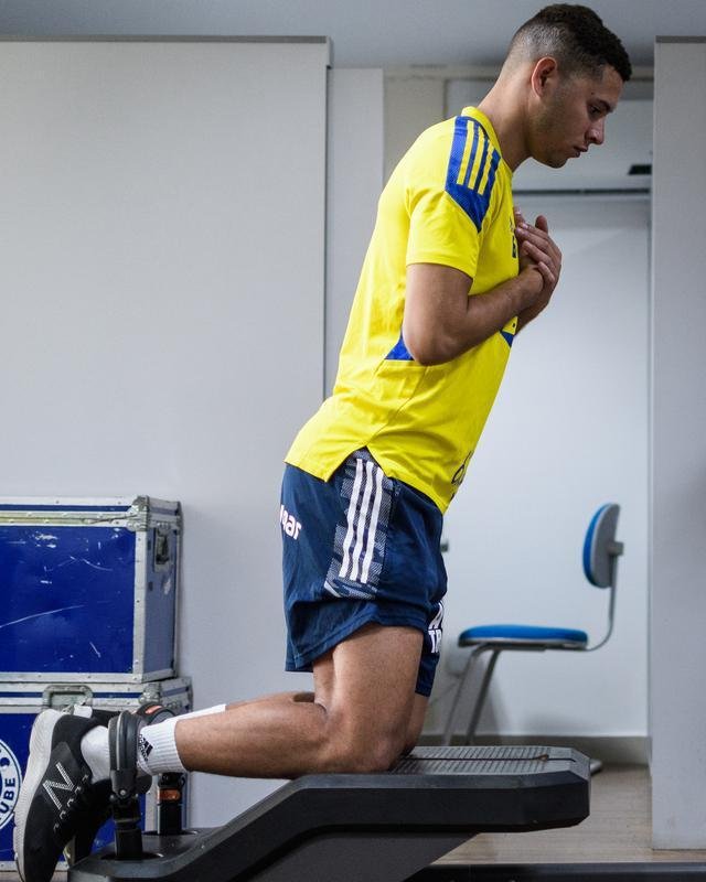 Fotos do primeiro dia de trabalho do Cruzeiro em 2022 na Toca da Raposa II