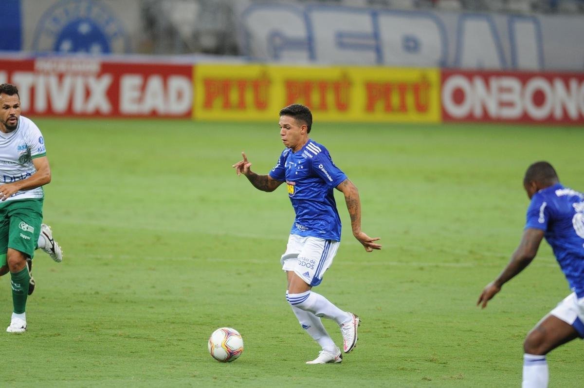 Fotos do duelo entre Cruzeiro e Guarani, no Mineiro, em Belo Horizonte, vlido pela 21 rodada da Srie B do Campeonato Brasileiro