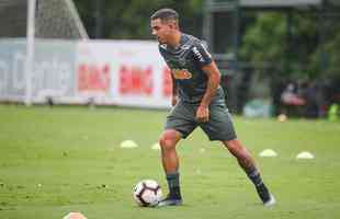 Jogadores do Atltico treinaram nesta tera-feira, vspera do jogo com o Defensor