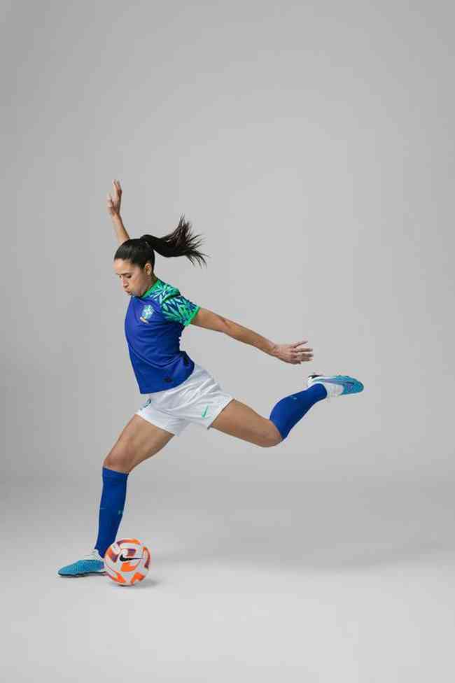 Nike lança uniformes da Seleção feminina para Copa do Mundo de 2023 -  Superesportes