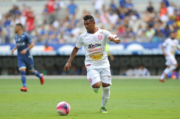 Fotos de Cruzeiro x Villa Nova, no Mineiro, pela stima rodada do Campeonato Mineiro