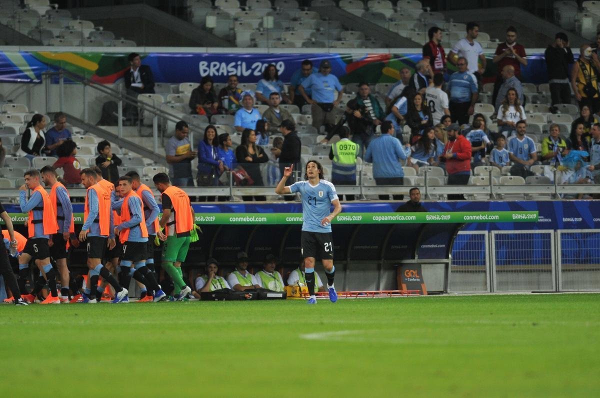 Fotos de Uruguai x Equador, no Mineiro