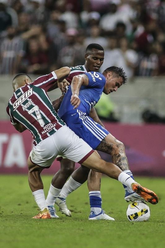 Fotos do jogo de ida das oitavas de final da Copa do Brasil, entre Fluminense e Cruzeiro, no Maracan, no Rio de Janeiro