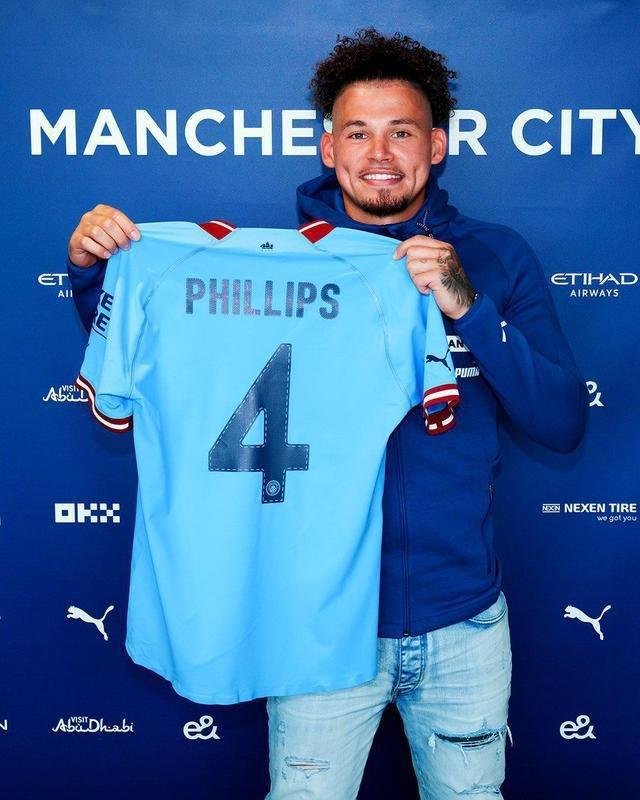 Manchester City: volante Kalvin Philips (ex-Leeds)