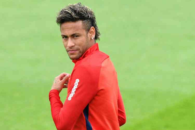 Futebol: Guingamp à espera de Neymar