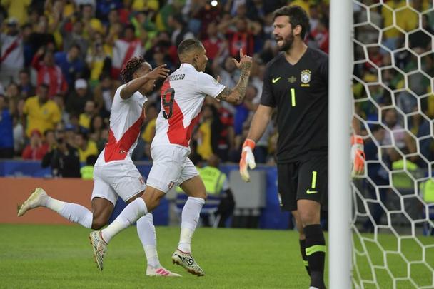 Paolo Guerrero marcou o gol de empate do Peru na final da Copa América