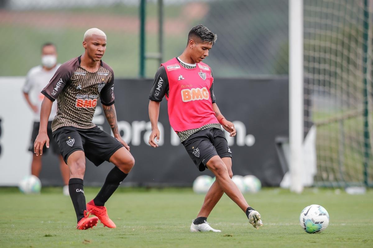 Fotos do treino do Atltico nesta quinta-feira