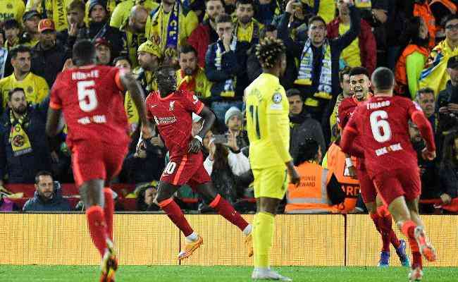 Mané marcou o segundo gol da vitória do Liverpool sobre Villarreal 