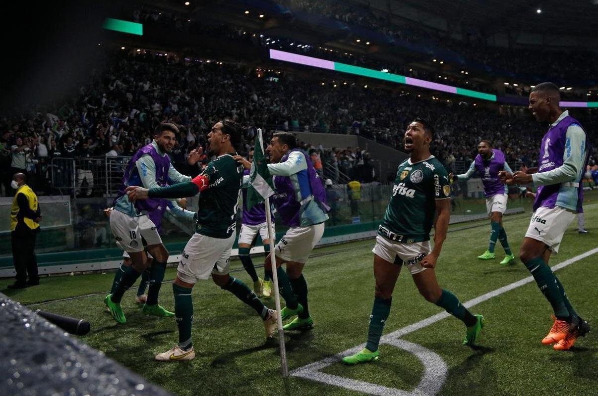 1 Palmeiras (305 pontos)