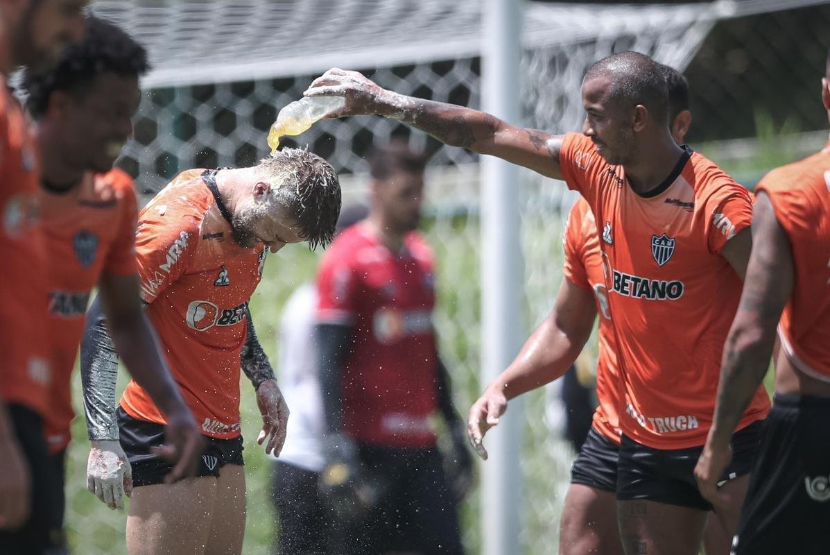Fotos do treino do Atltico nesta quinta-feira na Cidade do Galo