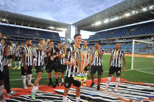 Rubens Menin, dono da SAF do Galo, vê Manchester City como referência no  futebol