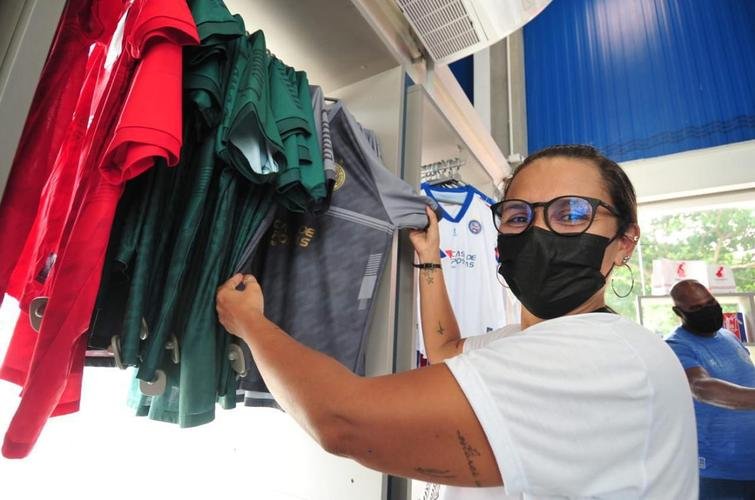 Bahia x Atlético: fotos de torcedores no entorno da Fonte Nova, venda de ingressos e o ambiente para a 'decisão' desta quinta-feira