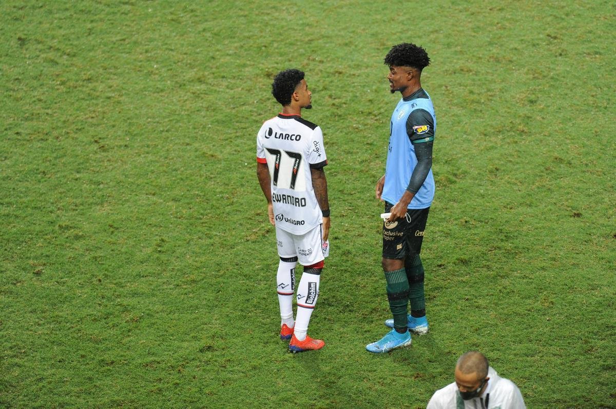 Fotos de Amrica x Vitria, no Independncia, pela 33 rodada