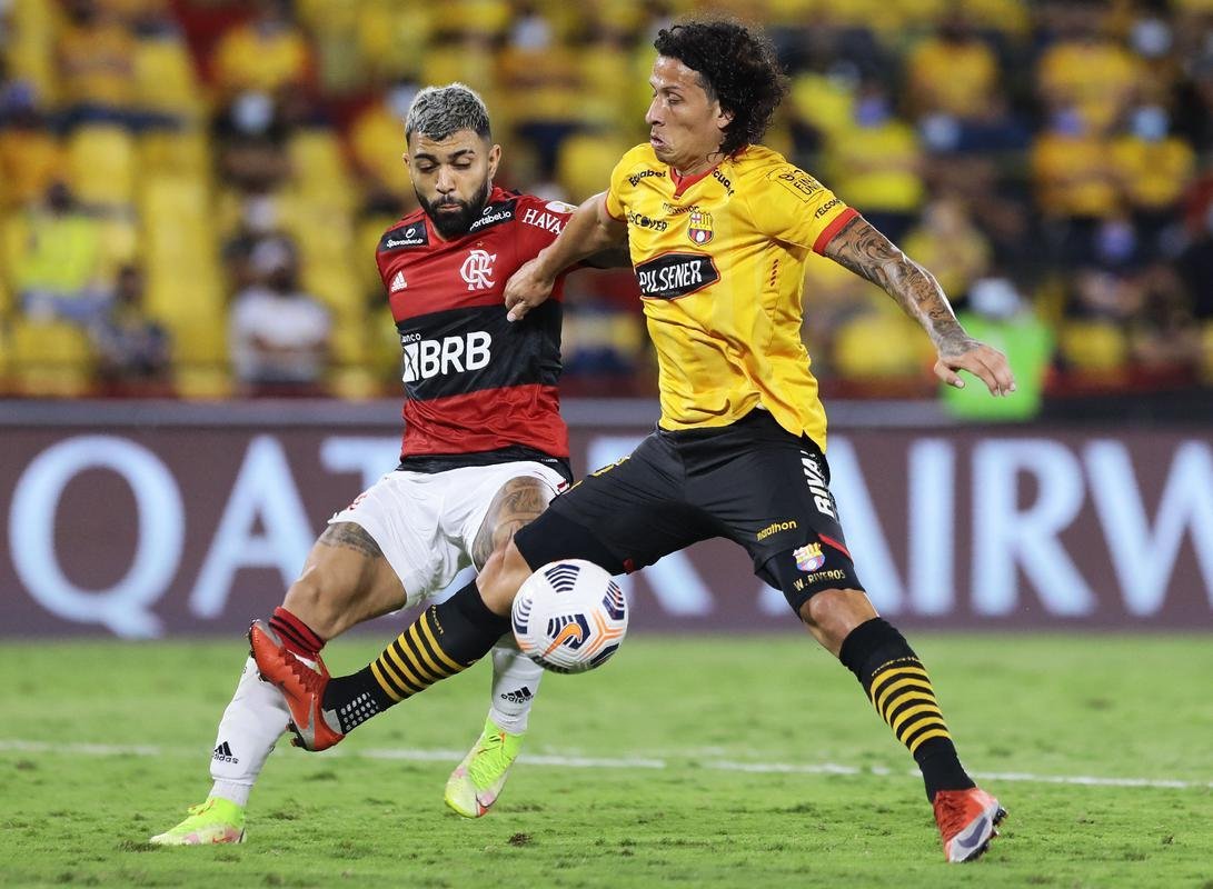 Flamengo vence Barcelona de Guayaquil novamente e vai  final da Copa Libertadores para enfrentar o Palmeiras. Deciso ser em Montevidu, no Uruguai, em 27 de novembro