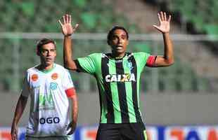 Fotos de Amrica x Caldense, no Independncia, pela 10 rodada do Campeonato Mineiro (Ramon Lisboa/EM D.A Press)