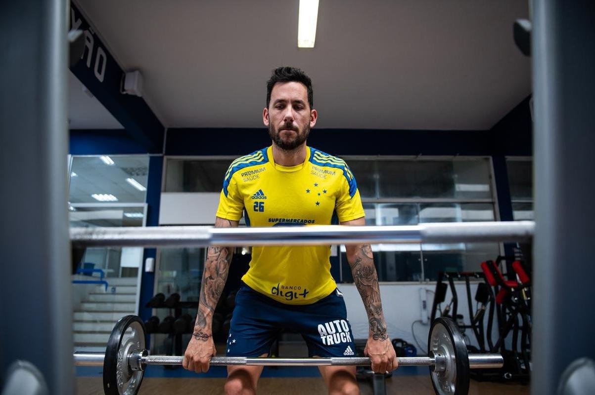 Fotos do treino do Cruzeiro desta segunda-feira (18/10)