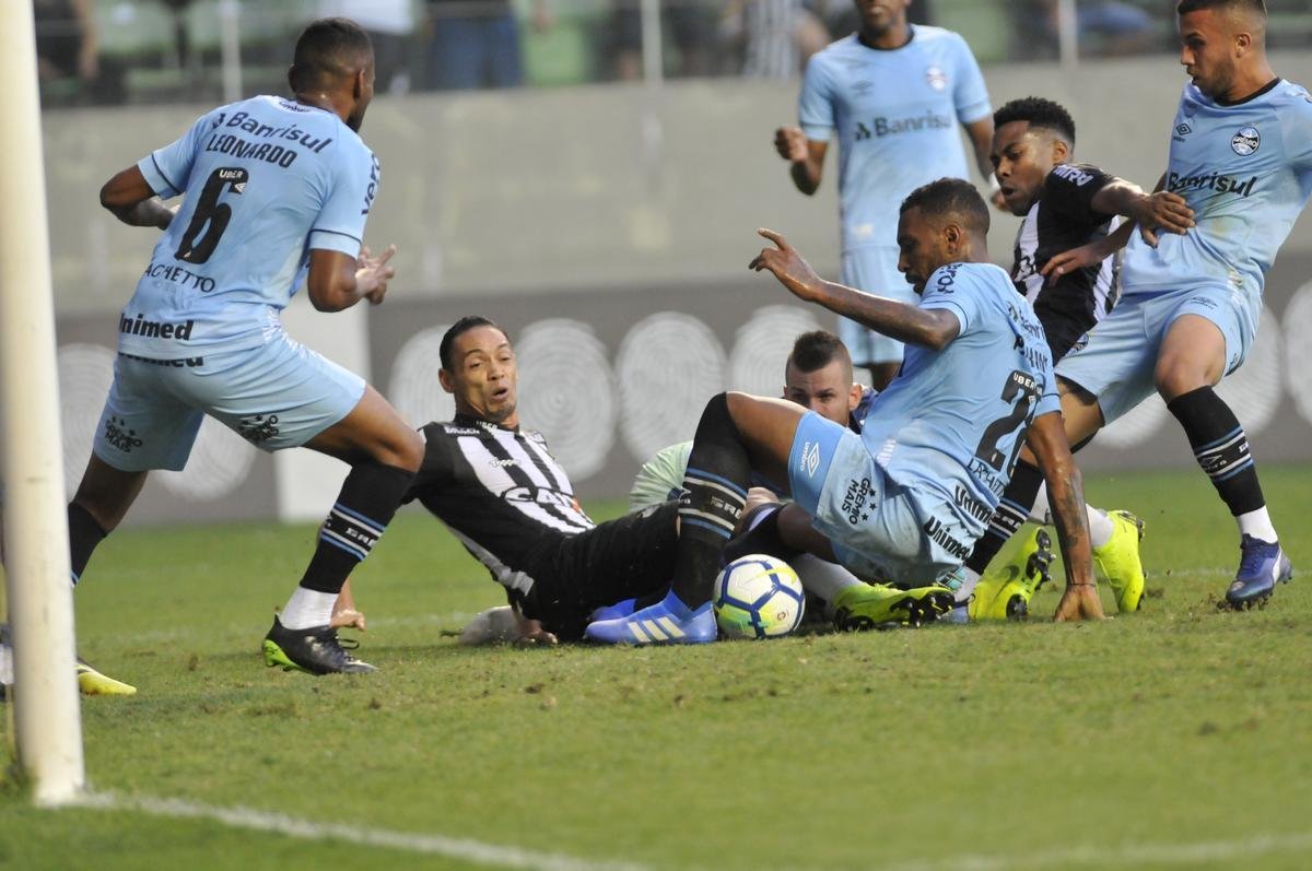 Partida foi vlida pela 32 rodada do Campeonato Brasileiro 