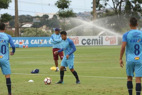 Imagens do treino do Cruzeiro neste domingo (20/05/2018)