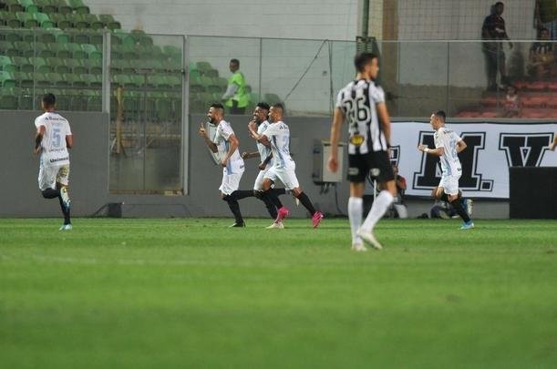 Fotos do jogo entre Atltico e Grmio