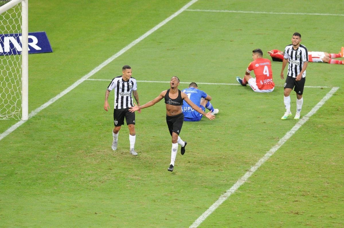 Keno marcou o gol da virada atleticana aos 52 minutos do segundo tempo, em chute cruzado dentro da rea. Bola entrou no ngulo direito do goleiro Felipe
