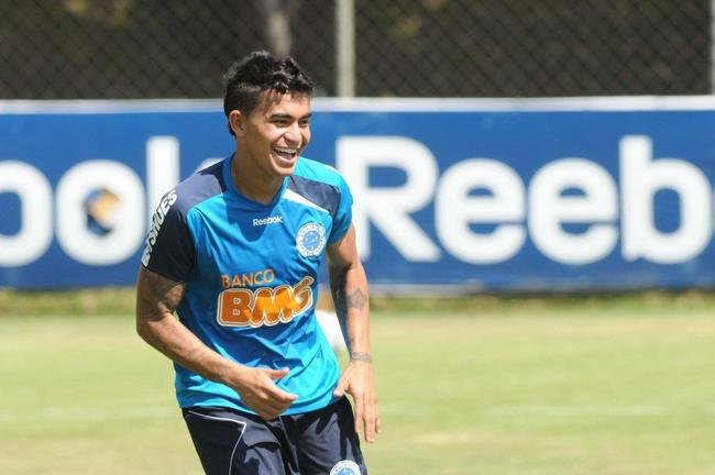 Dudu (atacante) - vendido em agosto de 2011 ao Dnamo de Kiev, da Ucrnia, por 5 milhes de euros (R$11,5 milhes)