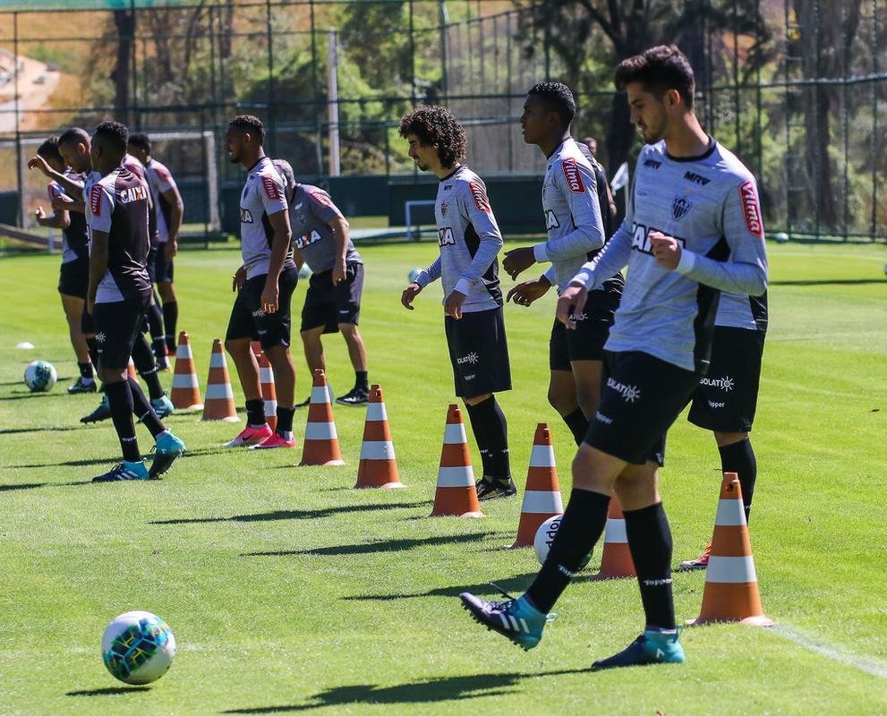 Fotos do treino do Galo antes de jogo pela Primeira Liga