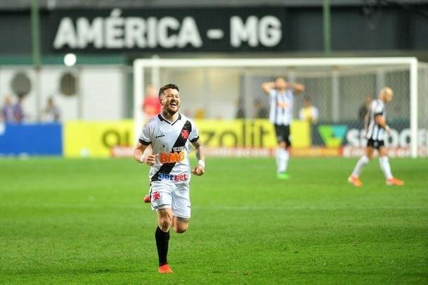 Equipes se enfrentam em jogo adiado da 21 rodada do Campeonato Brasileiro