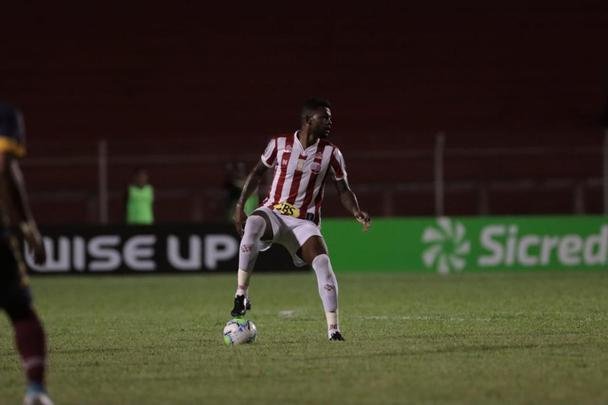 Timbu venceu a equipe paranaense fora de casa com gols de Jean Carlos e Matheus Carvalho
