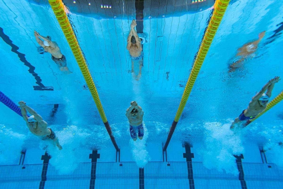 Fernando Scheffer, atleta do Minas, de BH, conquistou o bronze nos 200m livre, nesta segunda-feira (no Brasil), com tempo de 1min44s66. Ele ficou atrs dos britnicos Tom Dean, que levou o ouro com 1min44s22, e Duncan Scott, que marcou 1min44s26 e levou a prata.