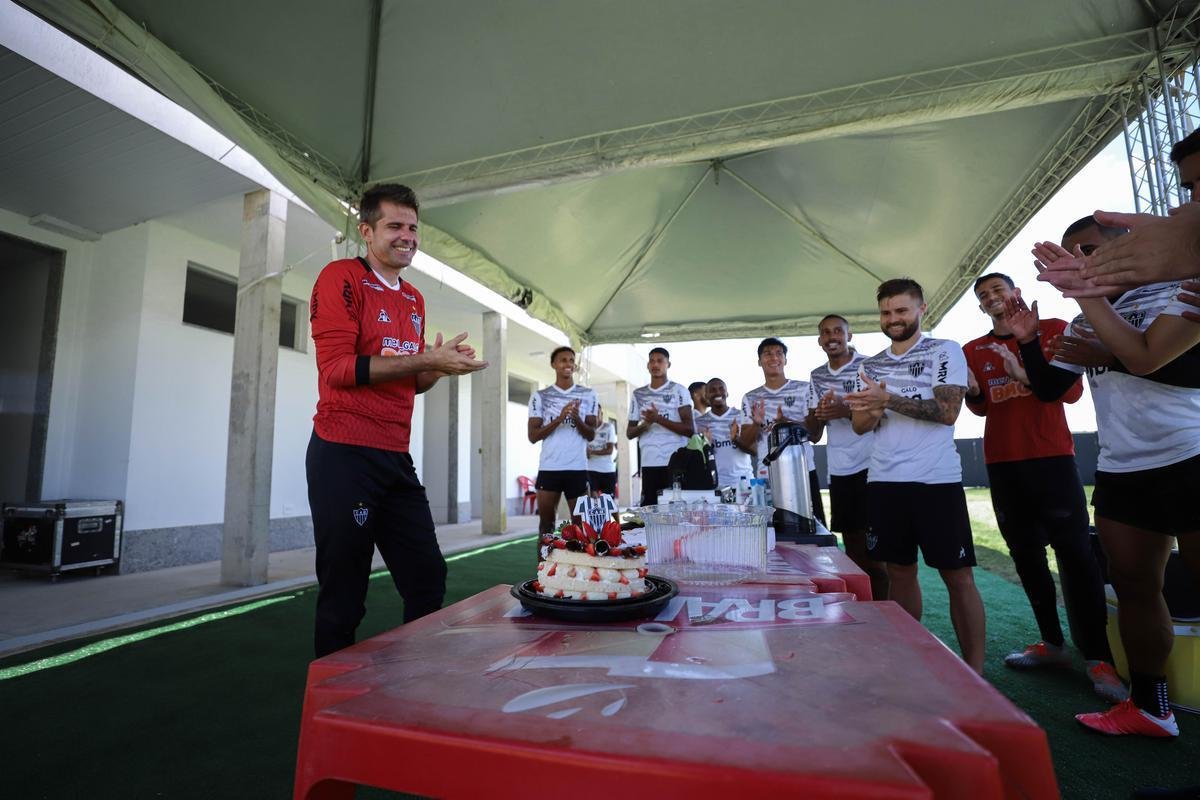 Atltico inicia preparao para enfrentar o Vasco; veja fotos