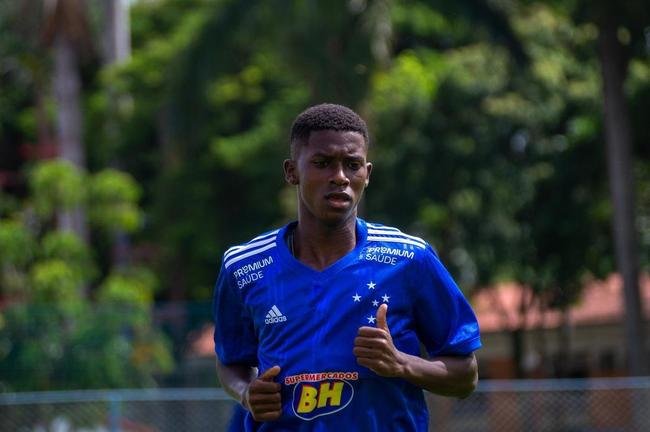 #15 Jhosefer Raphael, atacante, 17 anos - 1,19 milho de euros