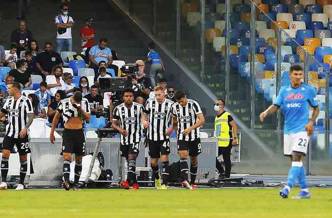 Juventus anunciou ter fechado o exerccio financeiro de 2020-2021 com um prejuzo de 209,9 milhes de euros