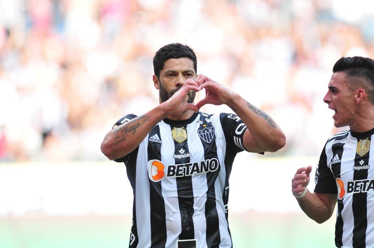 Fotos do gol de Hulk, do Atltico, sobre o Fluminense, no Mineiro, pela 29 rodada do Campeonato Brasileiro