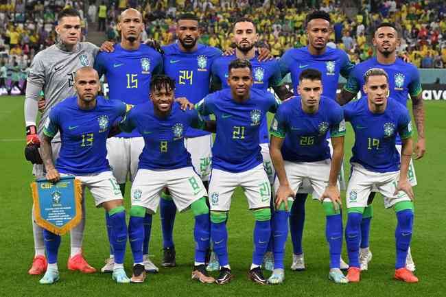 Neymar e Danilo podem jogar pelo Brasil contra Coreia? Fisioterapeuta  analisa imagens da CBF - Copa do Mundo - Diário do Nordeste