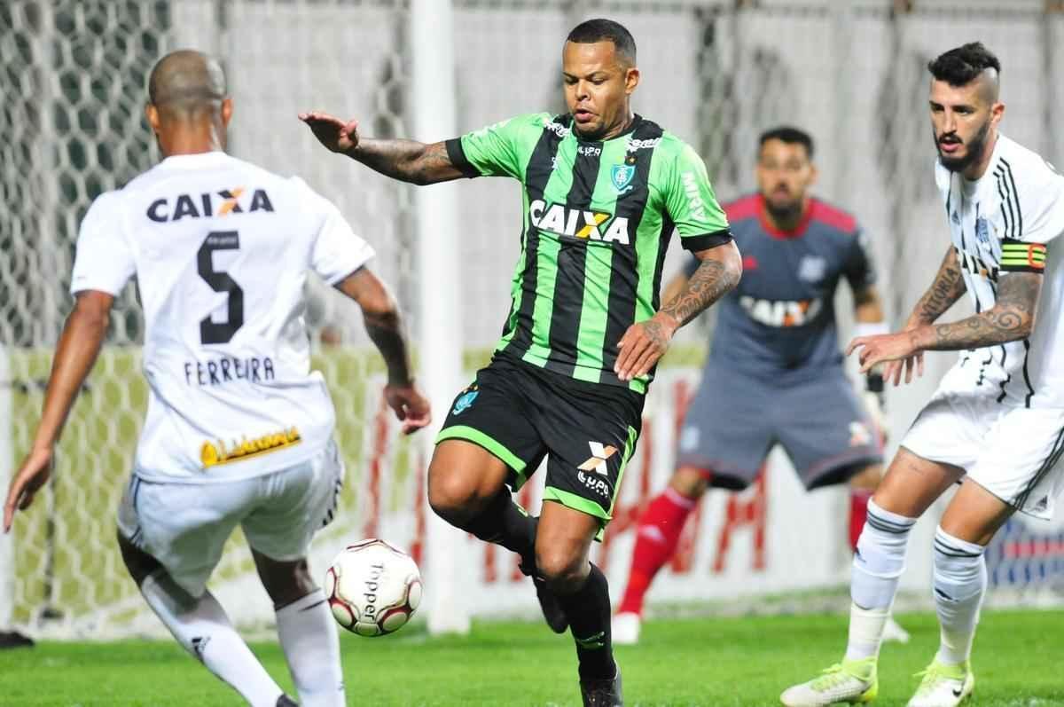 Amrica e Figueirense se enfrentaram, no Independncia, pela 16 rodada da Srie B do Brasileiro