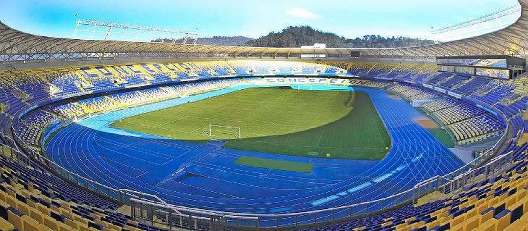 Alcaldesa Ester Roa Rebolledo, casa do ublense-CHI, comporta 30.448 torcedores (Grupo A)